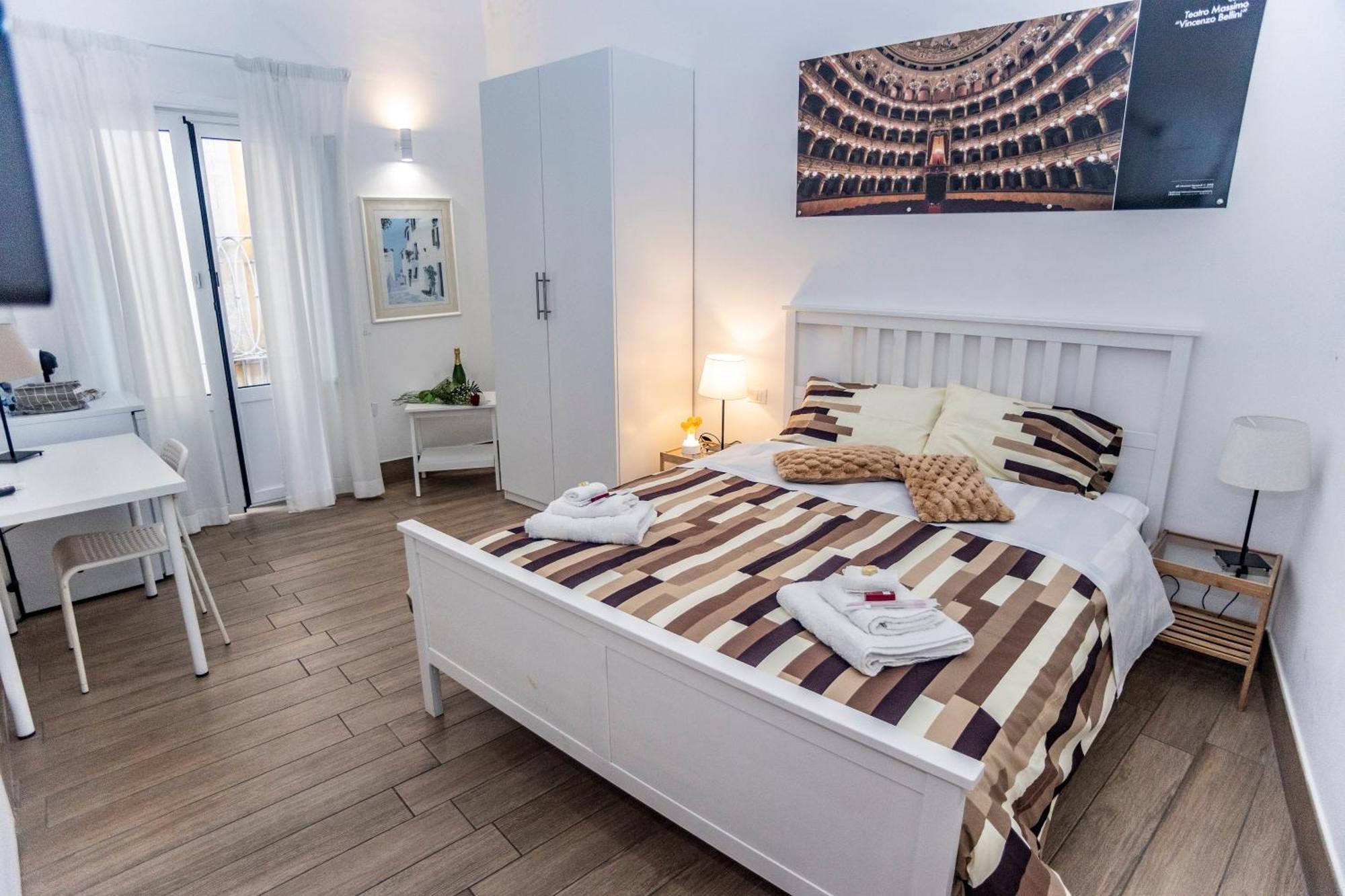 Katane' Room'S Catania Ngoại thất bức ảnh